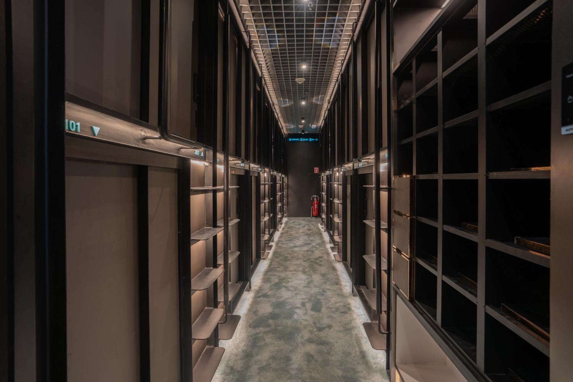 Capsuletransit Sleep Lounge Klia T1 Airport Hotel - Landside, Public Area At Lvl 5 Sepang Exteriör bild
